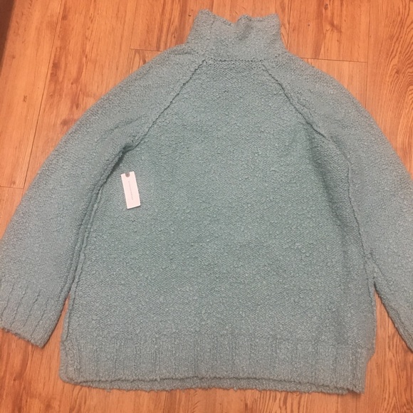 Anthropologie Juliette Turtleneck - Picture 5 of 7